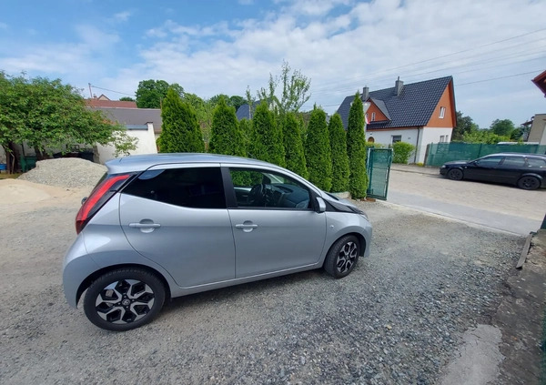 Toyota Aygo cena 54000 przebieg: 9840, rok produkcji 2021 z Nysa małe 121